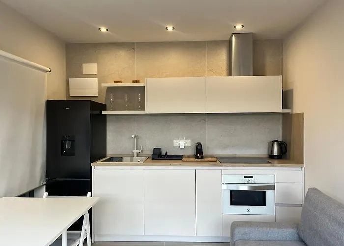 Beautiful Renovated Апартаменты Кастельдефельс