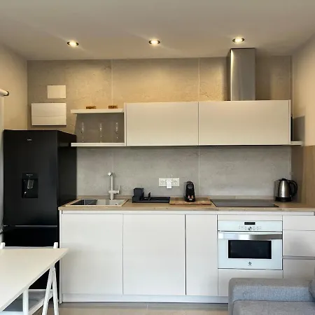 Beautiful Renovated Apartment Castelldefels